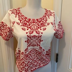 Kranda red white Filigree crop Top size S NWT